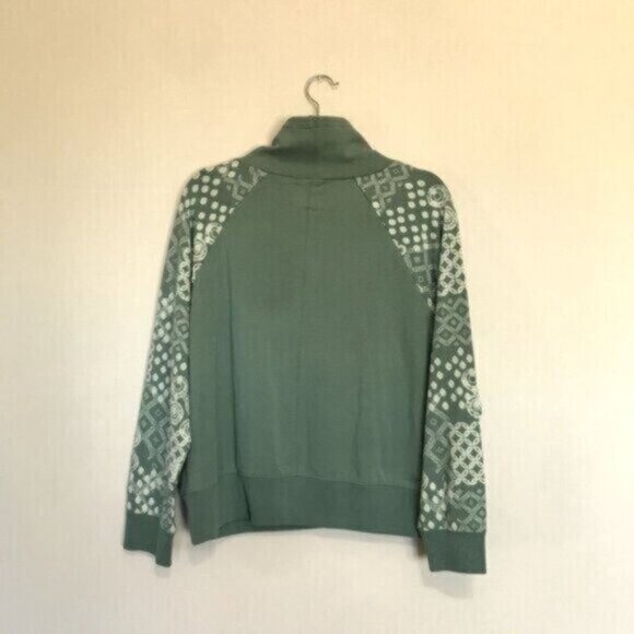 Garnet Hill Size Medium Layer Up Cowl Neck Sweatshirt - Picture 5 of 7